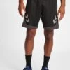 Hummel PolyPantaloncini SportiviBlack Uomo Bermuda HU342E056-Q11 1 Hummel PolyPantaloncini SportiviBlack Uomo Bermuda HU342E056-Q11 -Negozio Di Abbigliamento Zalando 9286cdc413a14e31a4dc78f31ad2c22b