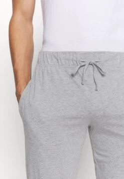 Pier One 2 PackPantaloni Del PigiamaMottled Dark Grey/Mottled Grey Uomo Per La Notte PI982L00I-C11 15 Pier One 2 PackPantaloni Del PigiamaMottled Dark Grey/Mottled Grey Uomo Per La Notte PI982L00I-C11 -Negozio Di Abbigliamento Zalando 929d35d0429945df8587870b42149ffc