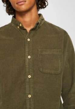 URBAN CLASSICS Corduroy Shirt - Camicia - Olive 13 URBAN CLASSICS Corduroy Shirt - Camicia - Olive -Negozio Di Abbigliamento Zalando 978c6575a7a746b89ed8b68f5626a4ed