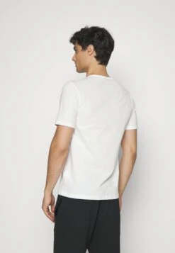 Hugo 3 PackMaglia Del PigiamaWhite Uomo Per La Notte HU782N00E-A11 11 Hugo 3 PackMaglia Del PigiamaWhite Uomo Per La Notte HU782N00E-A11 -Negozio Di Abbigliamento Zalando 9af0a8444f654115ad56e0731ebe151d