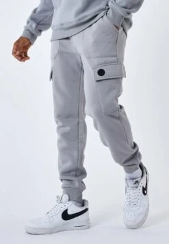 Bas De Jogging TechwearPantaloni SportiviGris Clair Uomo Pantaloni Sportivi E Joggers PRK22E052-C12 14 Bas De Jogging TechwearPantaloni SportiviGris Clair Uomo Pantaloni Sportivi E Joggers PRK22E052-C12 -Negozio Di Abbigliamento Zalando 9af5f298746143c5b0140f641261edac