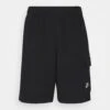 Nike Sportswear Club CargoShortsBlack/White Uomo Pantaloni Sportivi E Joggers NI122F06A-Q11 2 Nike Sportswear Club CargoShortsBlack/White Uomo Pantaloni Sportivi E Joggers NI122F06A-Q11 -Negozio Di Abbigliamento Zalando 9cd78cdda2404fe7b562b7be8c3de467