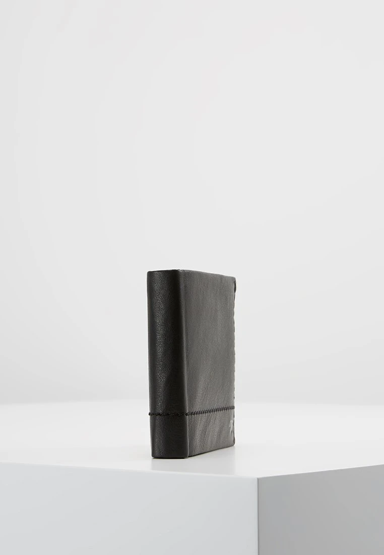Tom Tailor Kai Horizontal WalletPortafoglioBlack Uomo Portafogli E Custodie TO252F025-Q11 7 Tom Tailor Kai Horizontal WalletPortafoglioBlack Uomo Portafogli E Custodie TO252F025-Q11 - immagine 5
