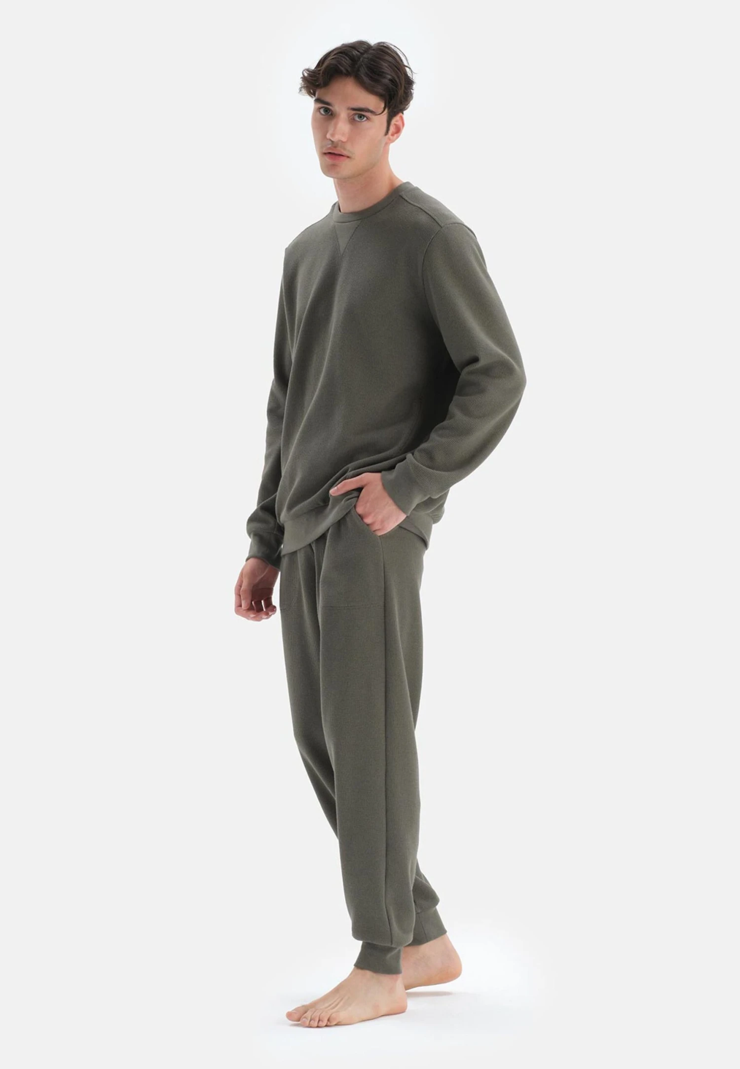 ConnectPantaloni SportiviKhaki Uomo Pantaloni Sportivi E Joggers D6D22E011-N11 7 ConnectPantaloni SportiviKhaki Uomo Pantaloni Sportivi E Joggers D6D22E011-N11 - immagine 5