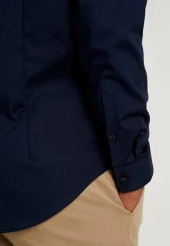 Seidensticker CamiciaDark Blue Uomo Camicie 3SE22D2IF-K12 -Negozio Di Abbigliamento Zalando a8620a926c3b494fb6301c3e9fe900f6
