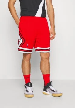 Mitchell & Ness Nba Chicago Bulls Swingman ShortPantaloncini SportiviRed Uomo Bermuda MN842E00K-G12 -Negozio Di Abbigliamento Zalando a99be87034c641758613d01257fd8fa8