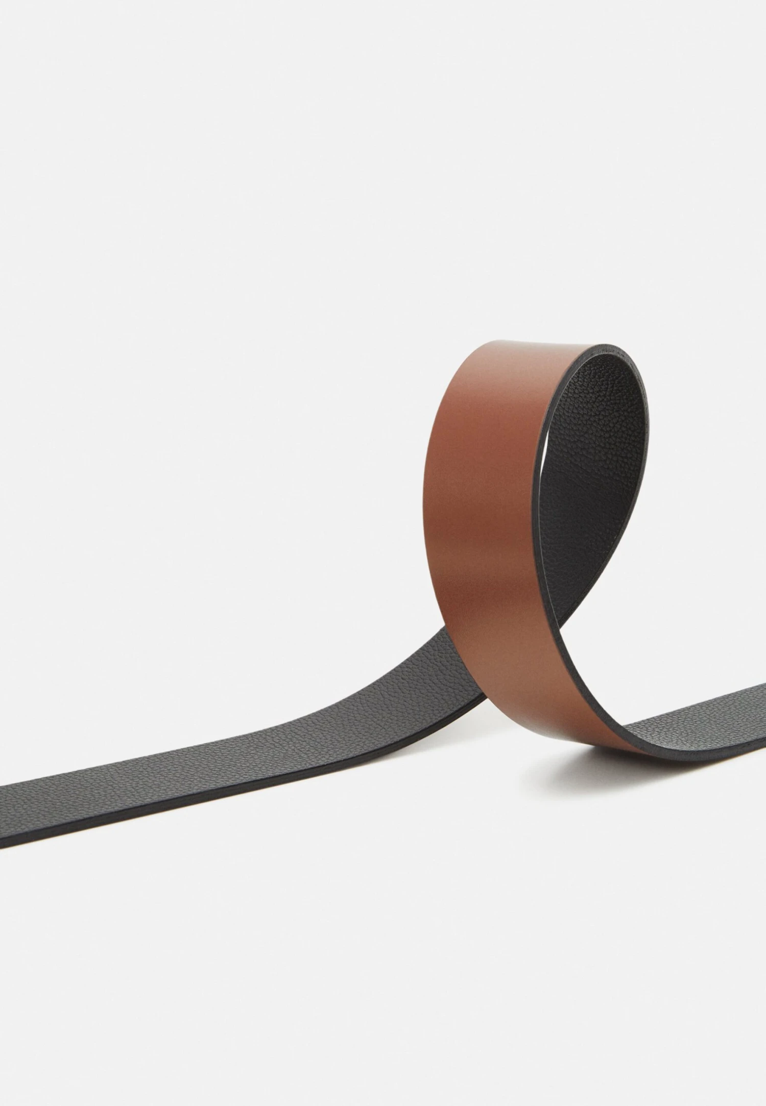 Calvin Klein Jeans Classic Belt - Cintura - Black 6 Calvin Klein Jeans Classic Belt - Cintura - Black - immagine 4