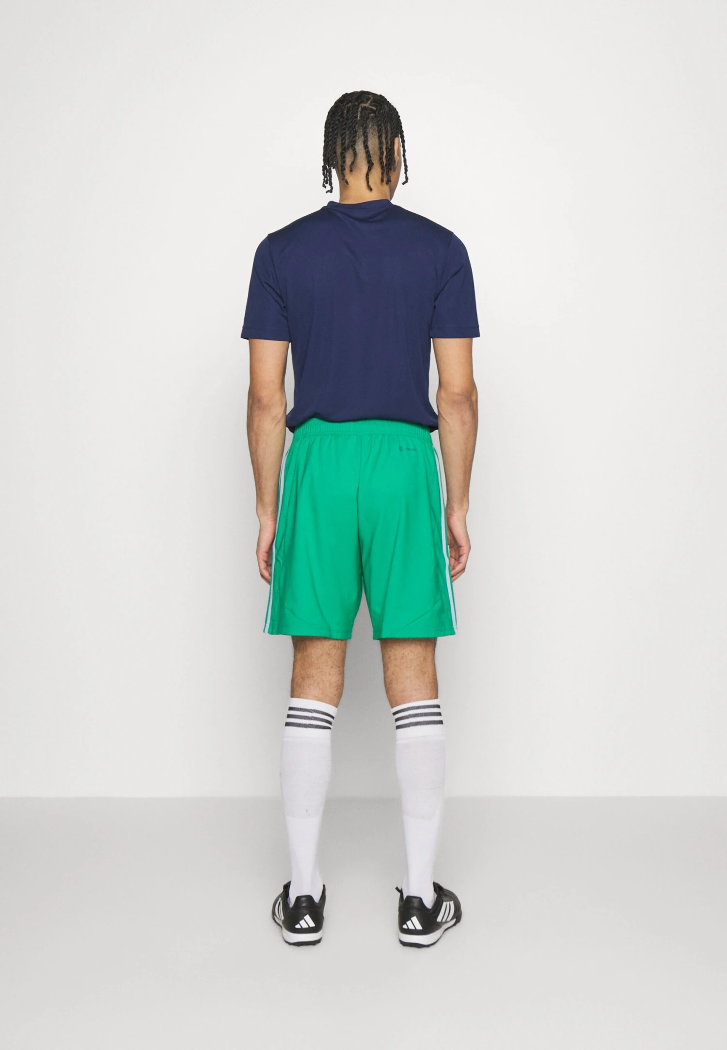 Adidas Sportswear Tiro ShortShortsCourt Green/Blue Dawn Uomo Bermuda ADQ42E00J-M11 5 Adidas Sportswear Tiro ShortShortsCourt Green/Blue Dawn Uomo Bermuda ADQ42E00J-M11 - immagine 3