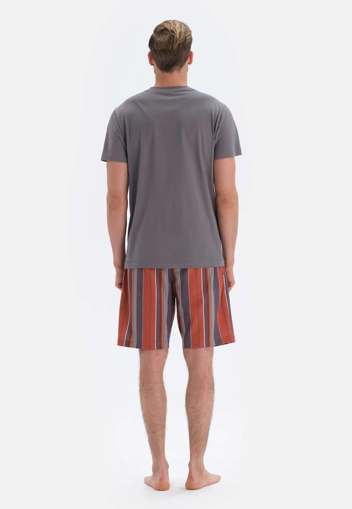 Set Sacred SunPigiamaAnthracite Uomo Per La Notte D6D82M06D-Q11 5 Set Sacred SunPigiamaAnthracite Uomo Per La Notte D6D82M06D-Q11 - immagine 3