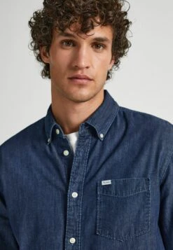 Pepe Jeans PartonCamiciaDenim Uomo Camicie PE122D0KD-K11 10 Pepe Jeans PartonCamiciaDenim Uomo Camicie PE122D0KD-K11 -Negozio Di Abbigliamento Zalando b6630a6f8dcf4f51929eacf93dccd80f
