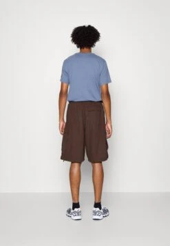 Jaded London Oversized Parachute Cargo ShortsShortsBrown Uomo Bermuda JL022F00F-O11 9 Jaded London Oversized Parachute Cargo ShortsShortsBrown Uomo Bermuda JL022F00F-O11 -Negozio Di Abbigliamento Zalando b70ee06e11dc405790a450c584ae462c