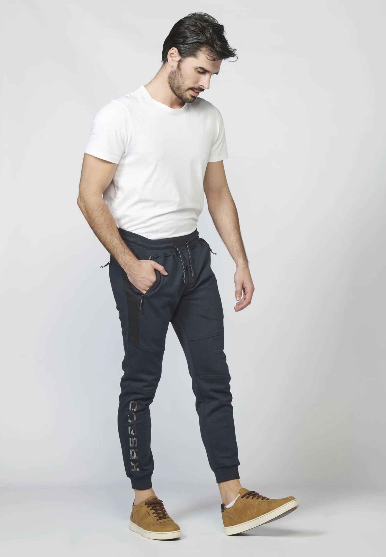 Koroshi Pantaloni SportiviNavy Uomo Pantaloni Sportivi E Joggers KOL22E01F-K11 4 Koroshi Pantaloni SportiviNavy Uomo Pantaloni Sportivi E Joggers KOL22E01F-K11 - immagine 2