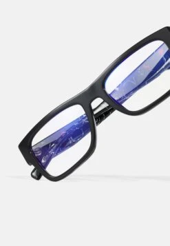 Prada Occhiali Anti Luce BluBlack Uomo Occhiali Per Luce Blu P2452K02Y-Q11 -Negozio Di Abbigliamento Zalando bd7e1df5d78344808a32b7cad45fee15