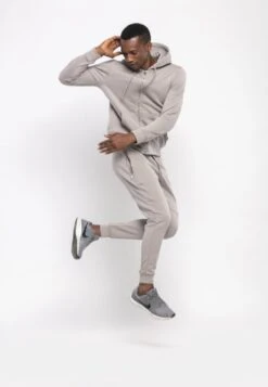 SetTutaAshcolor Uomo Pantaloni Sportivi E Joggers T0Y22E00Y-C12 -Negozio Di Abbigliamento Zalando bfcdb66b55c14d5e8ea9564286ee7533