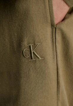 Pantaloni Del PigiamaDusky Green Uomo Per La Notte C1182L03A-M11 10 Pantaloni Del PigiamaDusky Green Uomo Per La Notte C1182L03A-M11 -Negozio Di Abbigliamento Zalando c11548d6ef84484480575ff71a944ee9