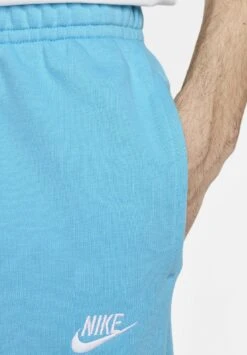 Nike Sportswear M Nsw Club Jggr FtPantaloni SportiviBaltic Blue Baltic Blue White Uomo Pantaloni Sportivi E Joggers NI122E05I-K11 13 Nike Sportswear M Nsw Club Jggr FtPantaloni SportiviBaltic Blue Baltic Blue White Uomo Pantaloni Sportivi E Joggers NI122E05I-K11 -Negozio Di Abbigliamento Zalando c42b045faf6d47a7baf161a23f3d9fdc