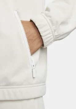 Nike Sportswear M Nk Club Pk Trk BasicTutaLight Orewood Brown White Uomo Pantaloni Sportivi E Joggers NI122T083-O11 17 Nike Sportswear M Nk Club Pk Trk BasicTutaLight Orewood Brown White Uomo Pantaloni Sportivi E Joggers NI122T083-O11 -Negozio Di Abbigliamento Zalando c791b6084e264b709db1ad31fec52d5e