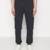 Dondup PantPantaloni SportiviNavy Uomo Pantaloni Sportivi E Joggers 3DD22E024-K11 2 Dondup PantPantaloni SportiviNavy Uomo Pantaloni Sportivi E Joggers 3DD22E024-K11 -Negozio Di Abbigliamento Zalando c8ec22bcf74c4d2f875d890211c9c12a
