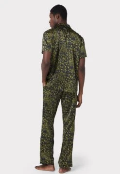 Hidden Leopard Print SetPigiamaKhaki Uomo Per La Notte CF982M030-N11 -Negozio Di Abbigliamento Zalando cc2bf138cb1343bc856beedbfc5cb040