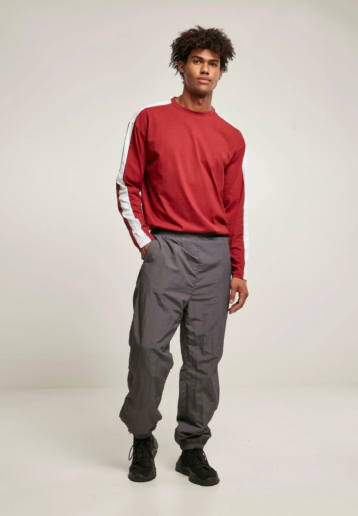 URBAN CLASSICS Pantaloni SportiviDarkshadow Uomo Pantaloni Sportivi E Joggers UR622E04V-C12 4 URBAN CLASSICS Pantaloni SportiviDarkshadow Uomo Pantaloni Sportivi E Joggers UR622E04V-C12 - immagine 2