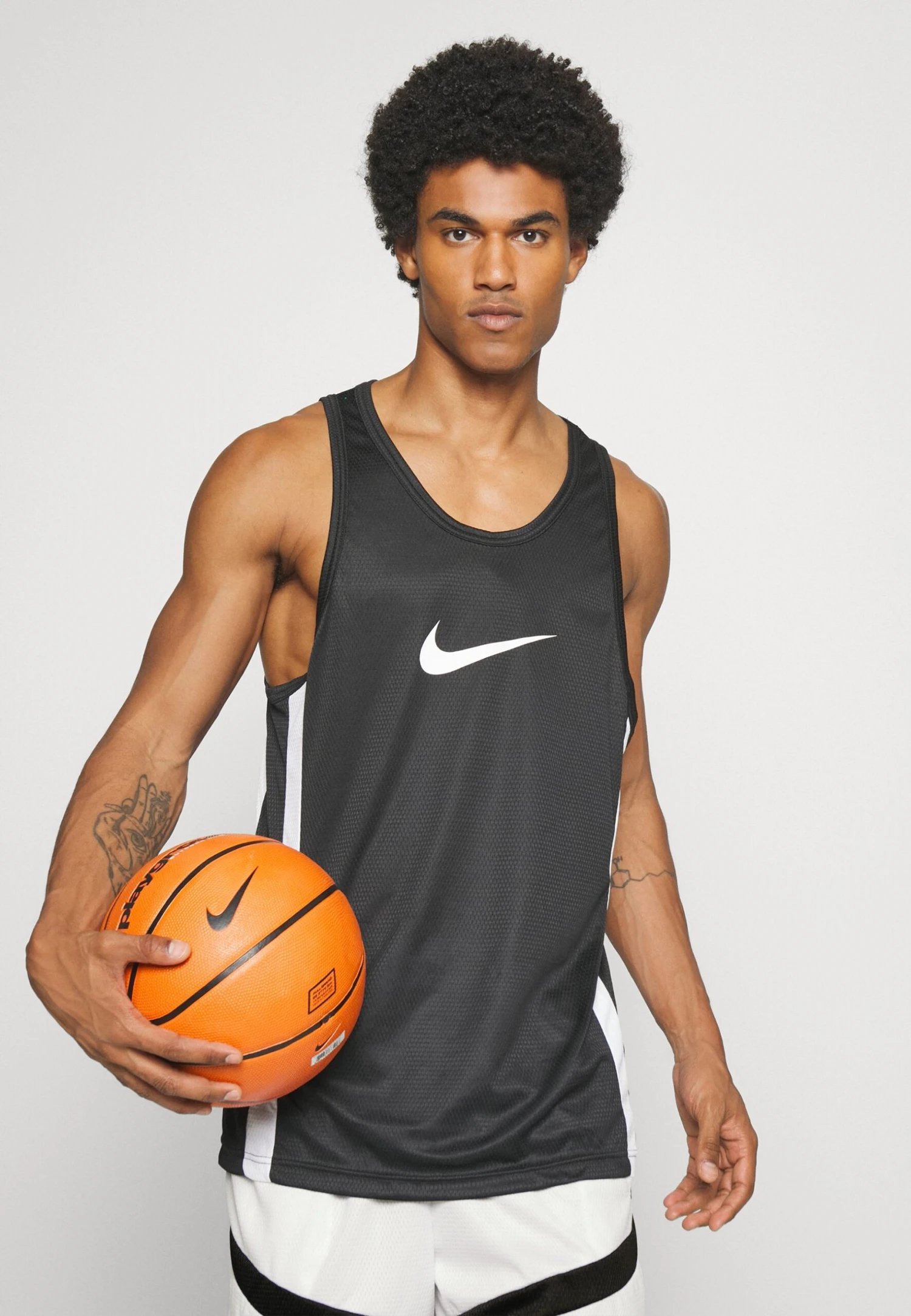 Nike Performance Icon ShortPantaloncini SportiviWhite/Black Uomo Bermuda N1242E2O3-A11 6 Nike Performance Icon ShortPantaloncini SportiviWhite/Black Uomo Bermuda N1242E2O3-A11 - immagine 4