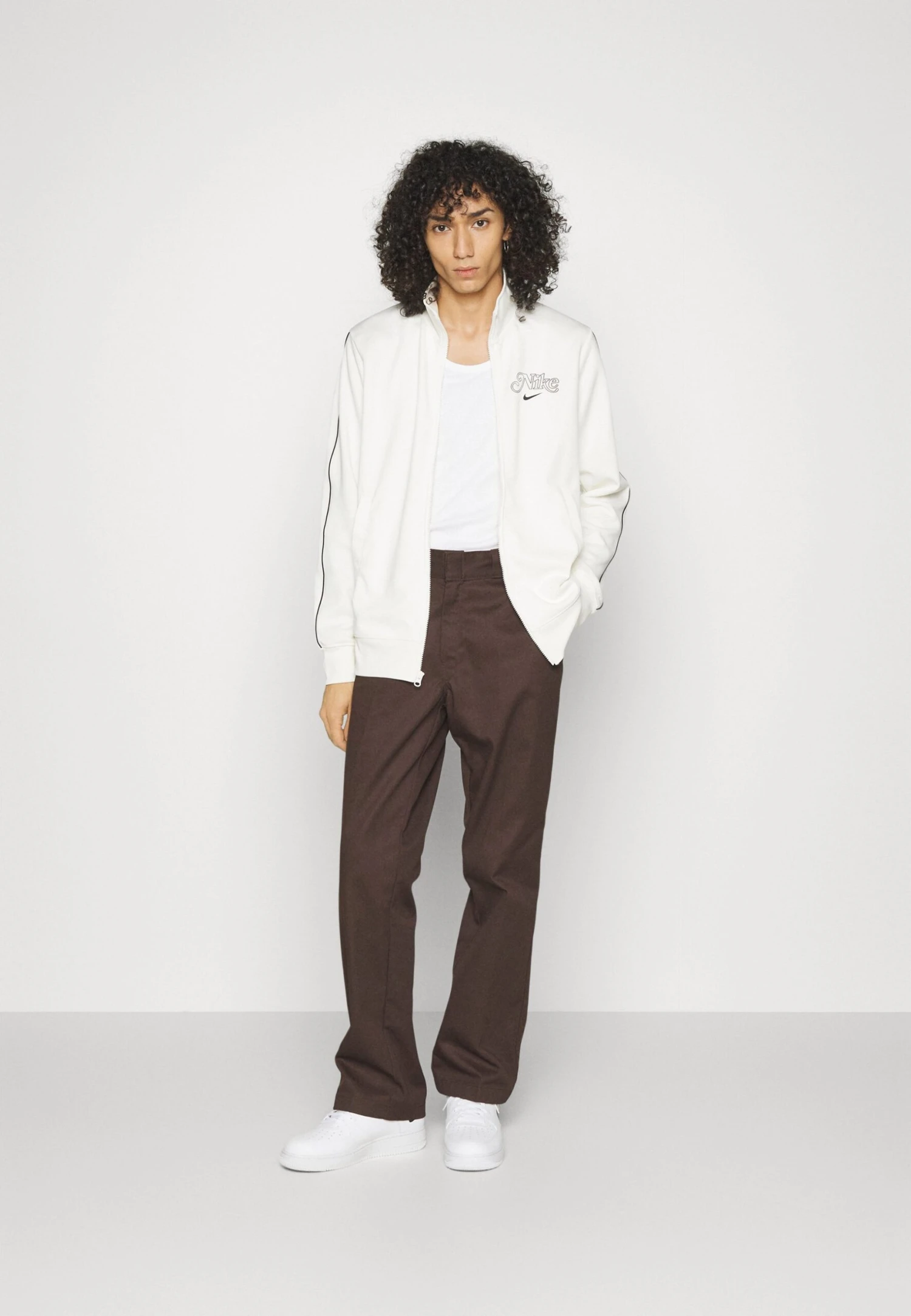 Nike Sportswear TrendGiacca SportivaSail Uomo Pantaloni Sportivi E Joggers NI122T0B2-A11 7 Nike Sportswear TrendGiacca SportivaSail Uomo Pantaloni Sportivi E Joggers NI122T0B2-A11 - immagine 5