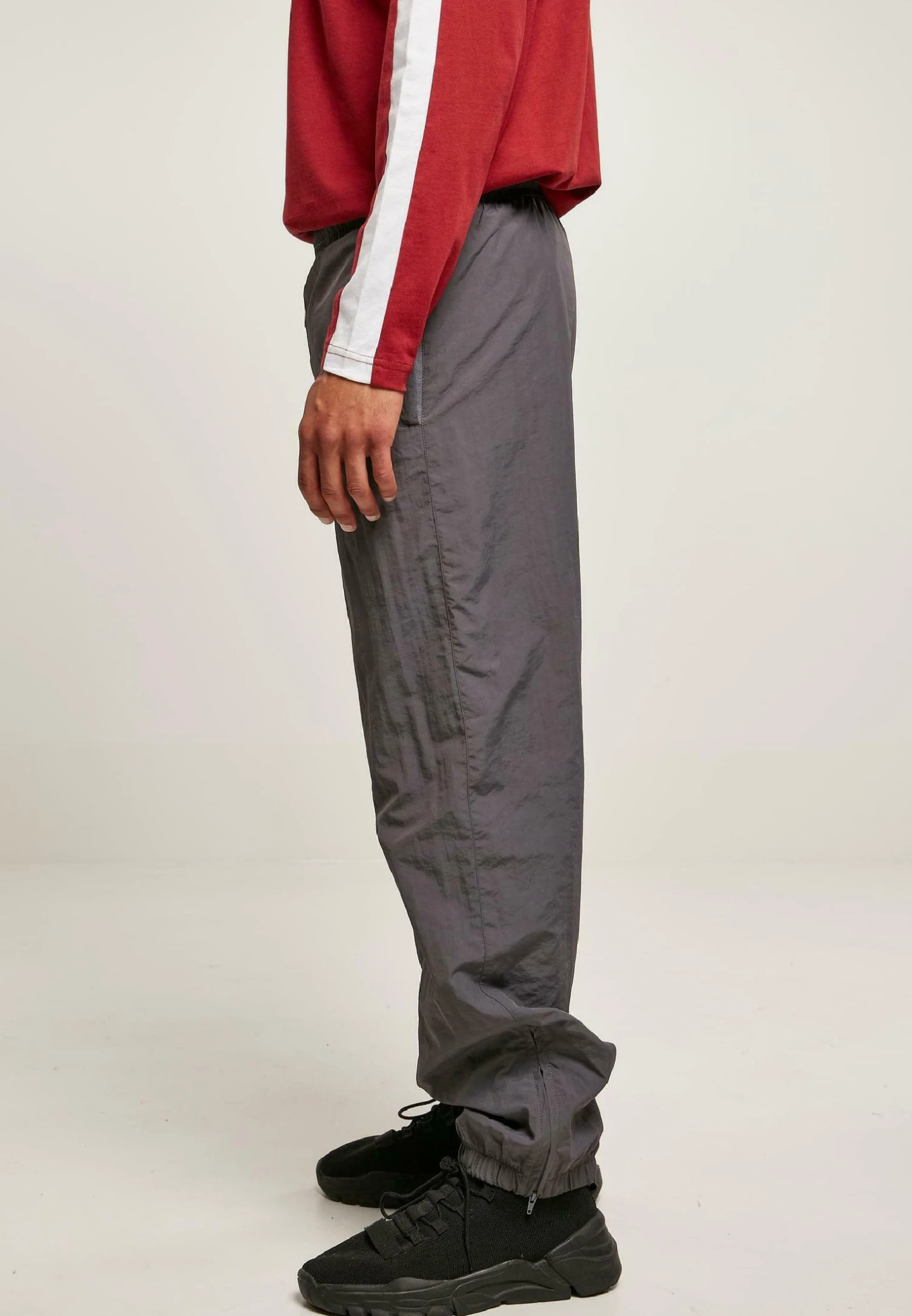 URBAN CLASSICS Pantaloni SportiviDarkshadow Uomo Pantaloni Sportivi E Joggers UR622E04V-C12 6 URBAN CLASSICS Pantaloni SportiviDarkshadow Uomo Pantaloni Sportivi E Joggers UR622E04V-C12 - immagine 4