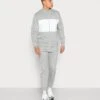 Nike Sportswear SuitFelpa Con ZipGrey Heather/White Uomo Pantaloni Sportivi E Joggers NI122T086-C11 1 Nike Sportswear SuitFelpa Con ZipGrey Heather/White Uomo Pantaloni Sportivi E Joggers NI122T086-C11 -Negozio Di Abbigliamento Zalando def83e1a16ee45cca84fe3270cdba242
