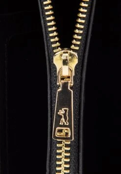 LyonPortafoglioSchwarz Mit Golddetails Uomo Portafogli E Custodie B6B54F001-F11 19 LyonPortafoglioSchwarz Mit Golddetails Uomo Portafogli E Custodie B6B54F001-F11 -Negozio Di Abbigliamento Zalando e6e8ad28eb9a4c319cfe1c60cd6e0c91