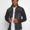 Redefined Rebel Jackson JacketCamiciaBlack/Grey Uomo Camicie R0622T00X-C11 -Negozio Di Abbigliamento Zalando e975ad2789ba4e7fa9ba28e977b29e26