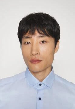 Level B.F.D - Camicia - Hellblau 15 Level B.F.D - Camicia - Hellblau -Negozio Di Abbigliamento Zalando eefd2c1758114b4da7af7d663b0ab0cb