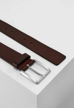 Hugo Gionios CinturaDark Brown Uomo Cinture HU752D02B-O11 9 Hugo Gionios CinturaDark Brown Uomo Cinture HU752D02B-O11 -Negozio Di Abbigliamento Zalando efd2b7a20af74fe5b07af06d711140ef