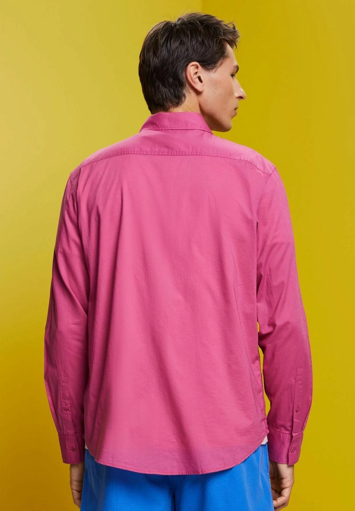 ESPRIT CamiciaDark Pink Uomo Camicie ES122D0XV-J11 5 ESPRIT CamiciaDark Pink Uomo Camicie ES122D0XV-J11 - immagine 3