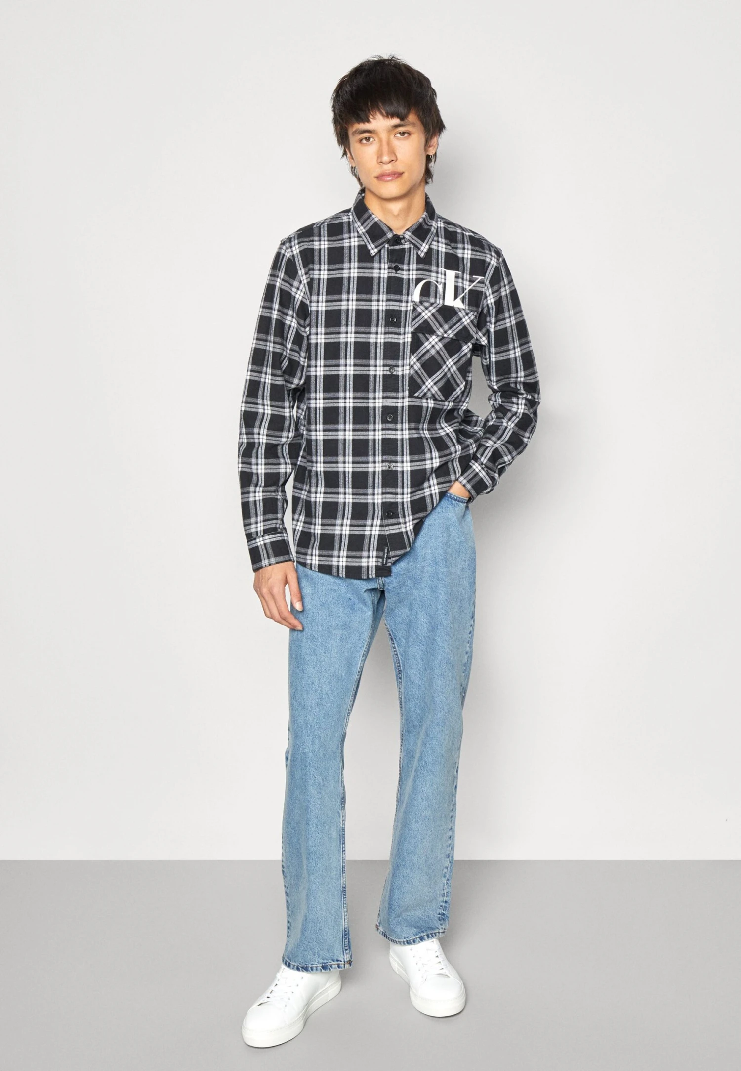 Calvin Klein Jeans Cut Off Check ShirtCamiciaBlack/Bright White Uomo Camicie C1822D06Q-Q11 6 Calvin Klein Jeans Cut Off Check ShirtCamiciaBlack/Bright White Uomo Camicie C1822D06Q-Q11 - immagine 4