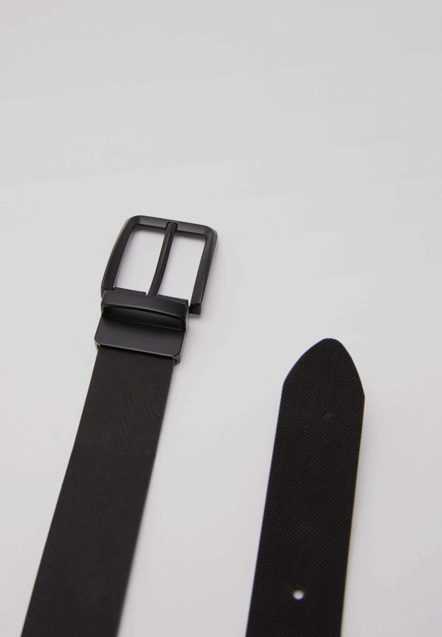 PULL & BEAR ReversibleCinturaBlack Uomo Cinture PUC52D052-Q11 5 PULL & BEAR ReversibleCinturaBlack Uomo Cinture PUC52D052-Q11 - immagine 3