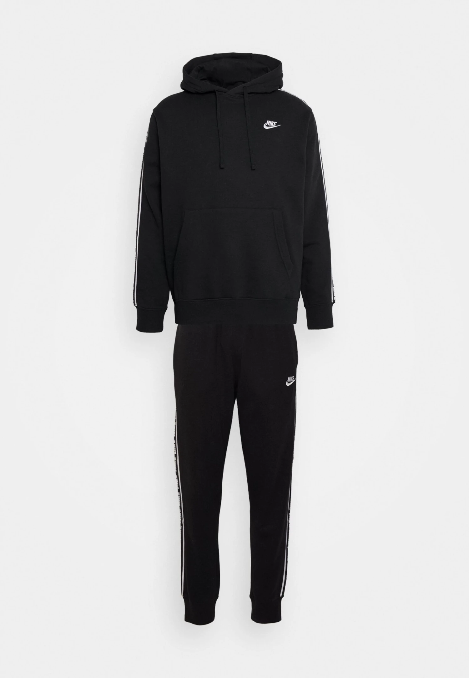 Nike Sportswear Club SuitTutaBlack/White Uomo Pantaloni Sportivi E Joggers NI122S0P8-Q11 10 Nike Sportswear Club SuitTutaBlack/White Uomo Pantaloni Sportivi E Joggers NI122S0P8-Q11 - immagine 8